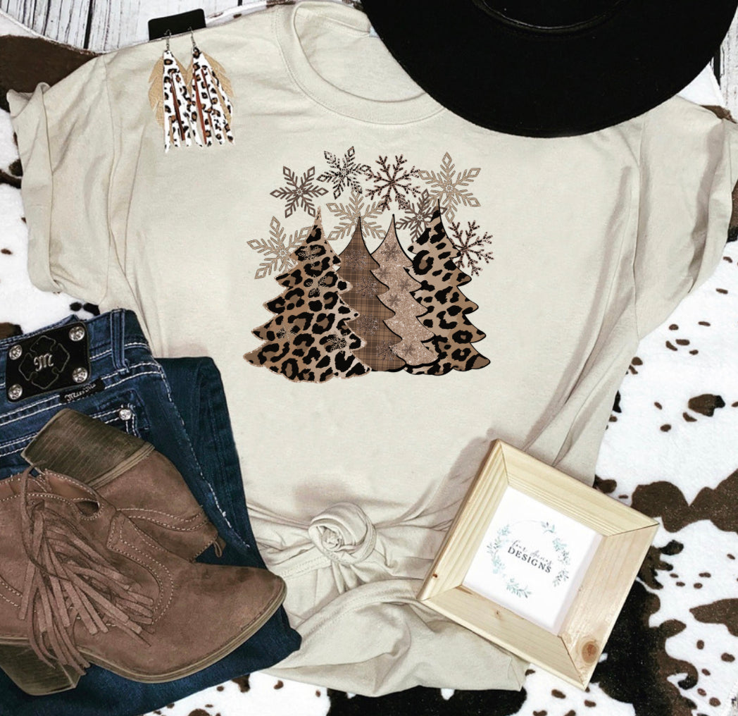 Leopard Christmas tree tee